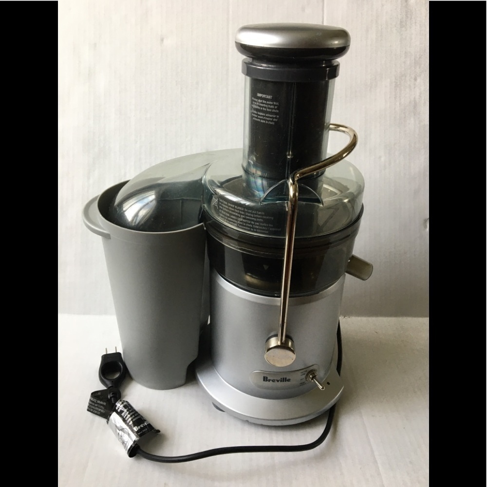 Breville Juice Fountain Plus Juicer - Picture 4 of 17